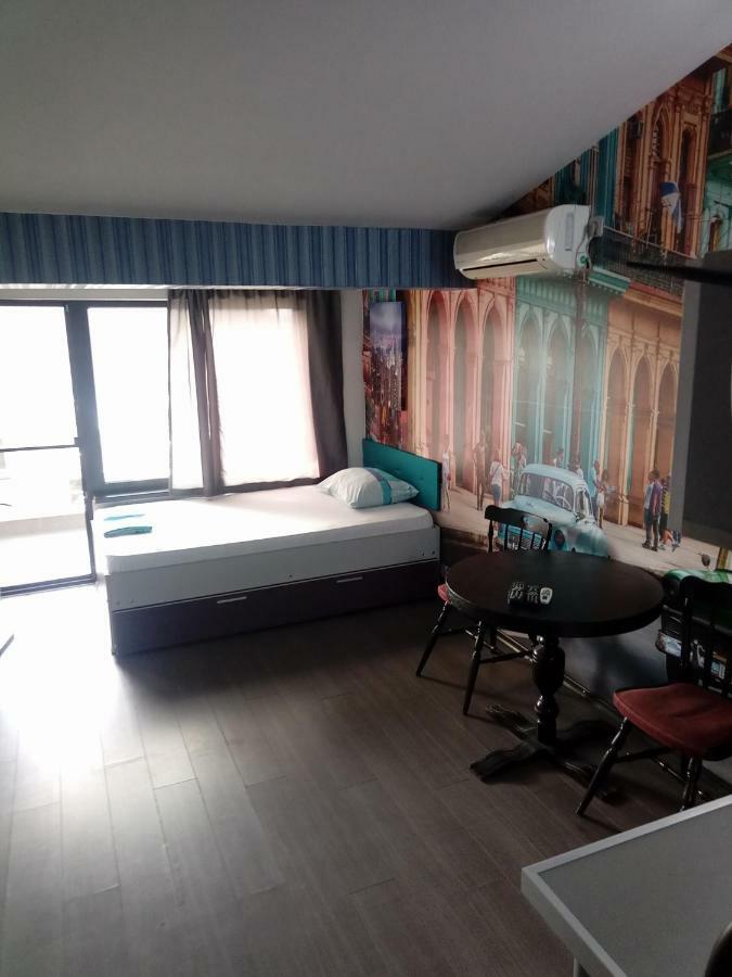 Самостоятелни студия Hotel Кърджали Екстериор снимка